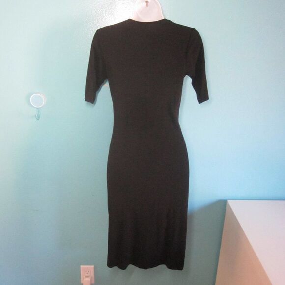 Diane Von Furstenberg Black Fitted Twist Front Dress Marked Size 6  32” Bust - Picture 5 of 12